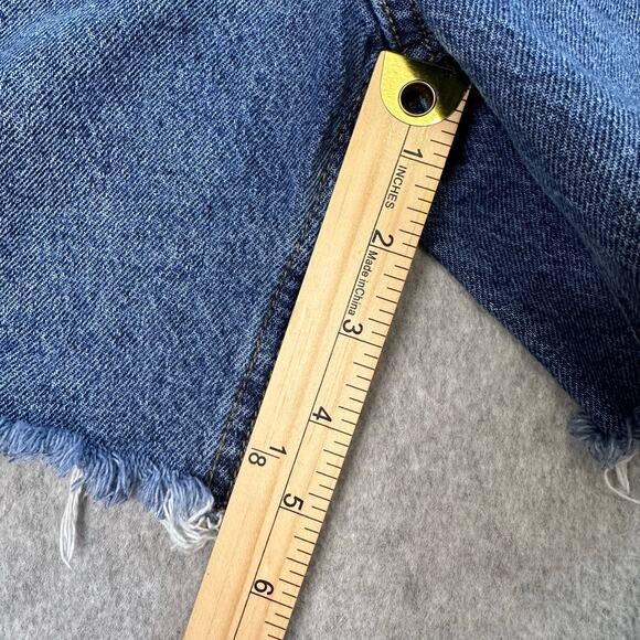 Pac-Sun Jean Shorts High Rise Relaxed WMN 26 Med Wash Distressed Raw Hem Denim - Picture 12 of 16